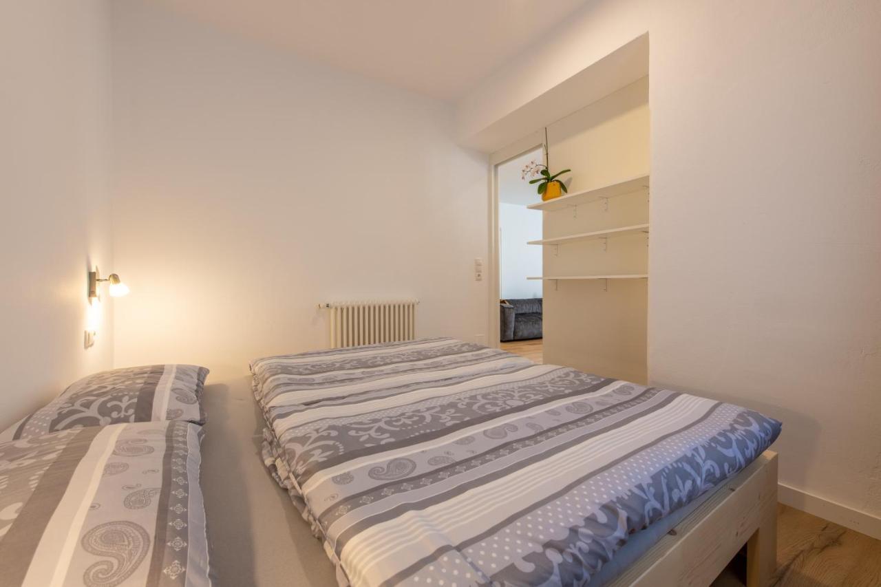 Heimat Living Like A Local Apartman Silandro Kültér fotó
